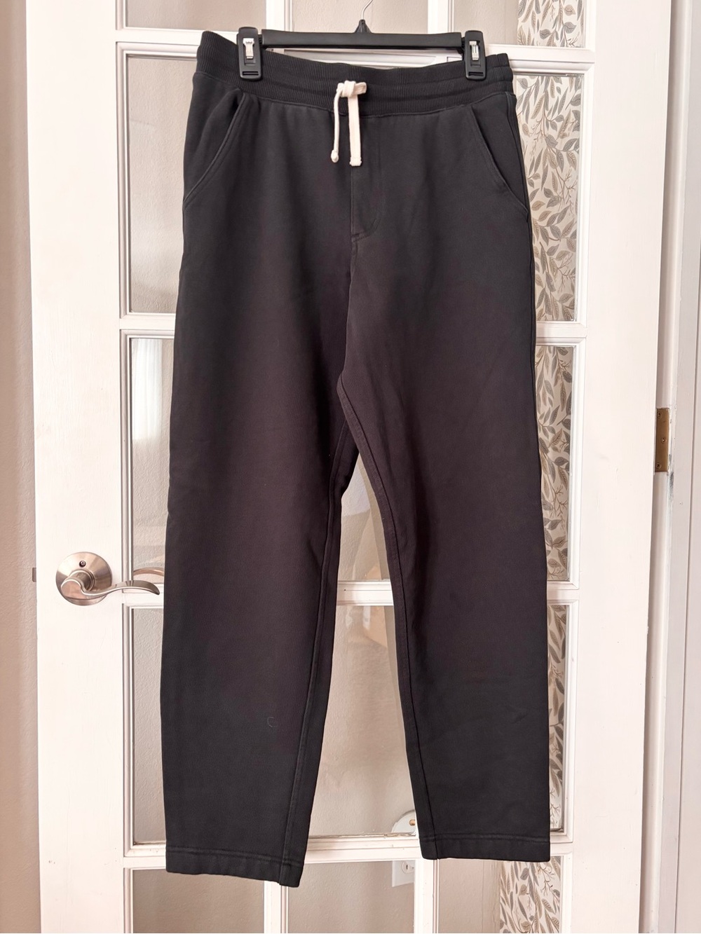 DULUTH TRADING CO Thick Black Sweatpants Sz M 34 x 30 NWOT